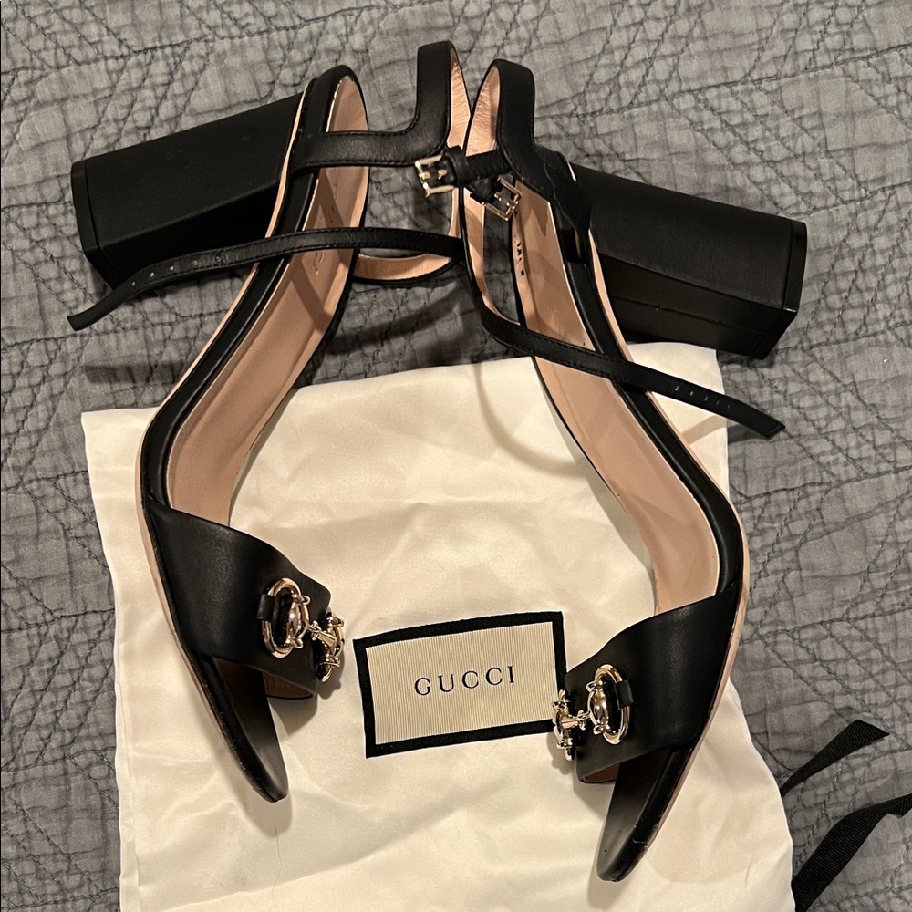 Gucci Black Leather Heeled Sandals with Silver Accents - Picture 3 of 5